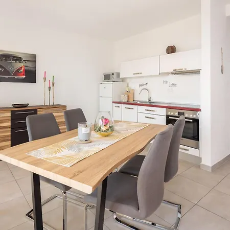 Moderne, Helle Mit Meerblick